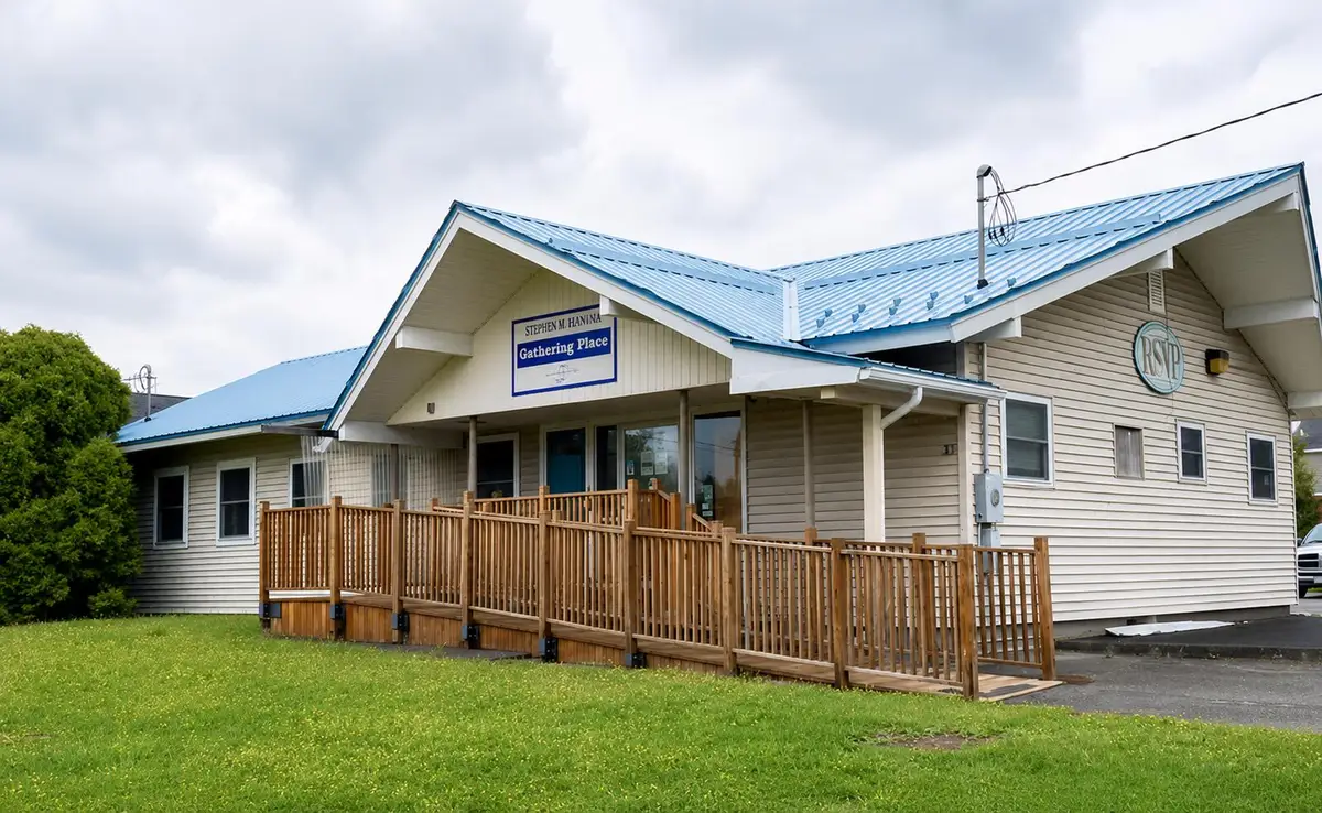 33 Davis Street, Presque Isle, ME 04769 - #1