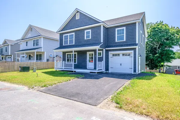 49 O'neil Street, South Portland, ME 04106