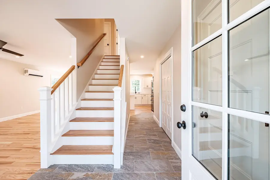 49 O'neil Street, South Portland, ME 04106 - #3