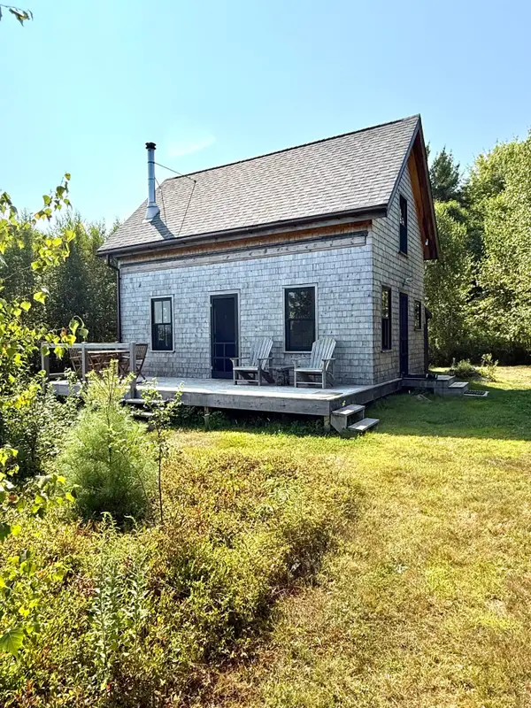 64 Dam Road, Beddington, ME 04622