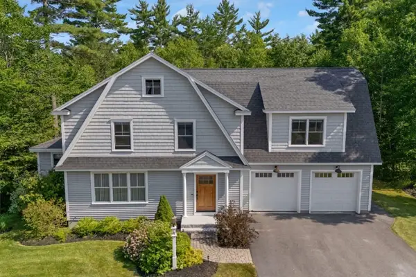 41 S Ridge Road, Falmouth, ME 04105