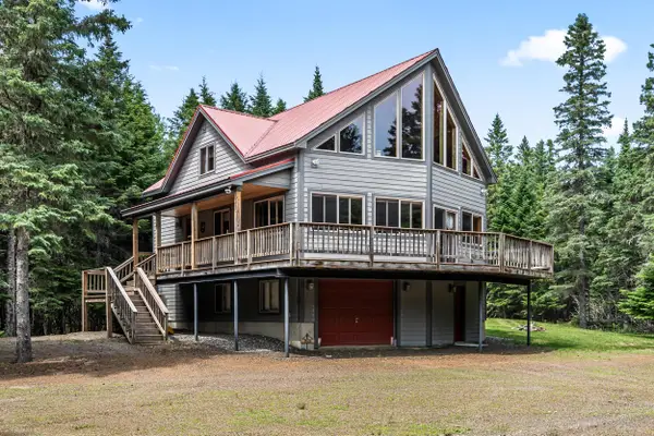 149 Evergreen Circle, Rangeley, ME 04970
