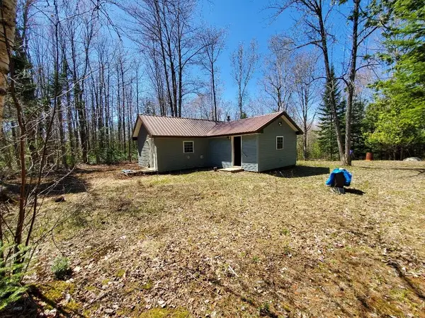 135 Andrews Road, Corinth, ME 04427