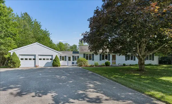 17 Anderson Road, Ellsworth, ME 04605