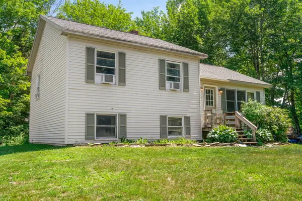 101 Booker Street, Thomaston, ME 04861