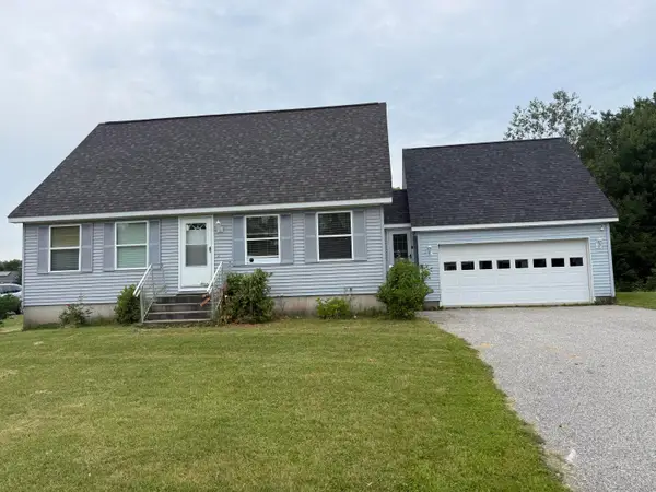 14 Darcy Drive, Lewiston, ME 04240