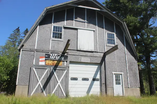 488 Old County Road, Pembroke, ME 04666