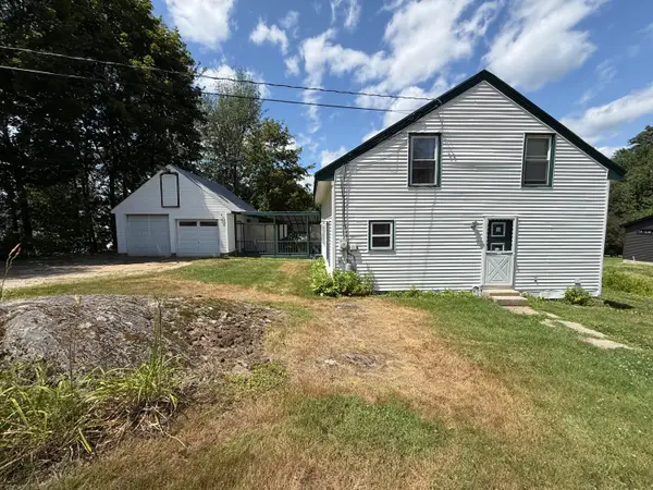 60 Stillman Street, Lewiston, ME 04240