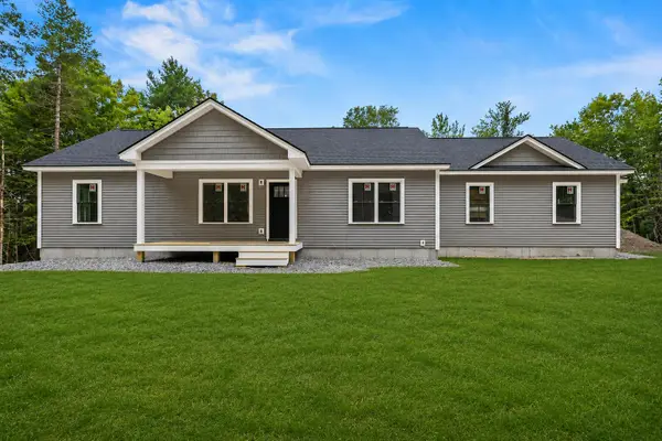 1100 Meadow Road, Casco, ME 04015