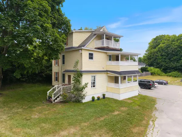 51 Ninth Street, Auburn, ME 04210