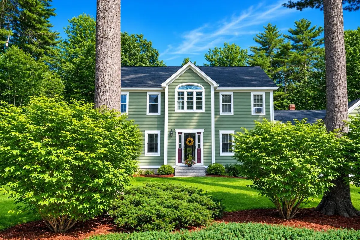 38 Lakeside Drive, Falmouth, ME 04105 - #1