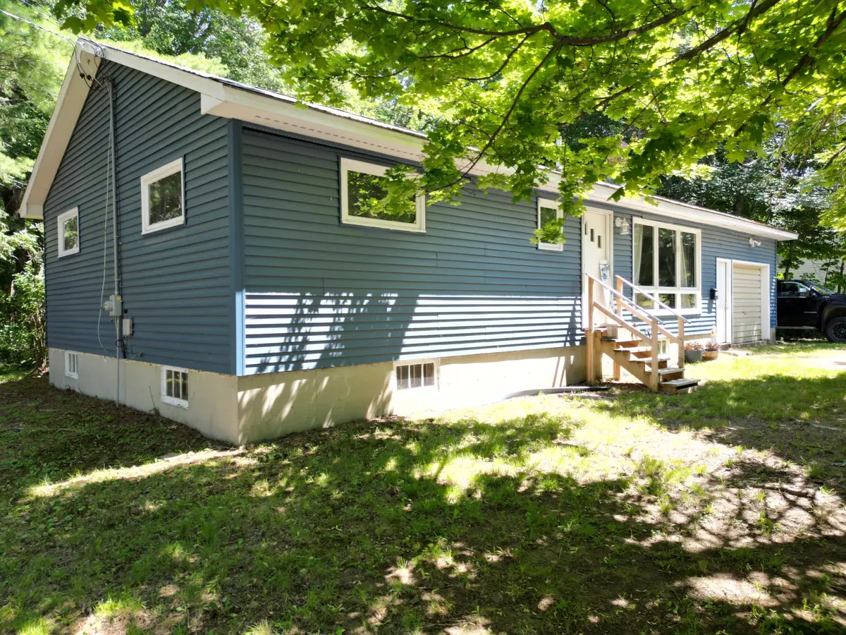 46 Edwards Street, Lincoln, ME 04457 - #1