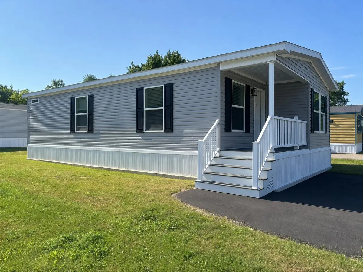 1048 Sabattus Street #5, Lewiston, ME 04240 - #1