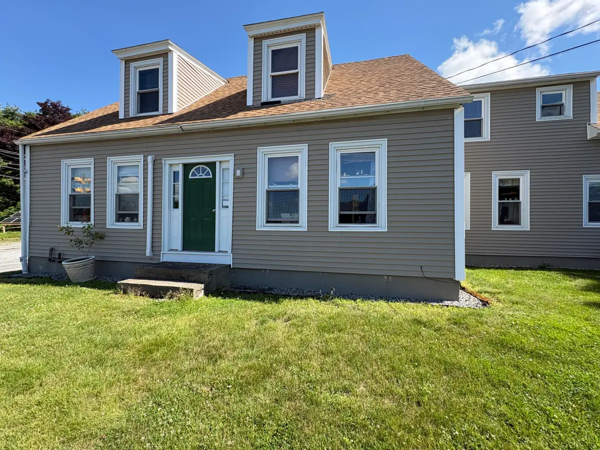 42 Pleasant Street, Lewiston, ME 04240 - #1