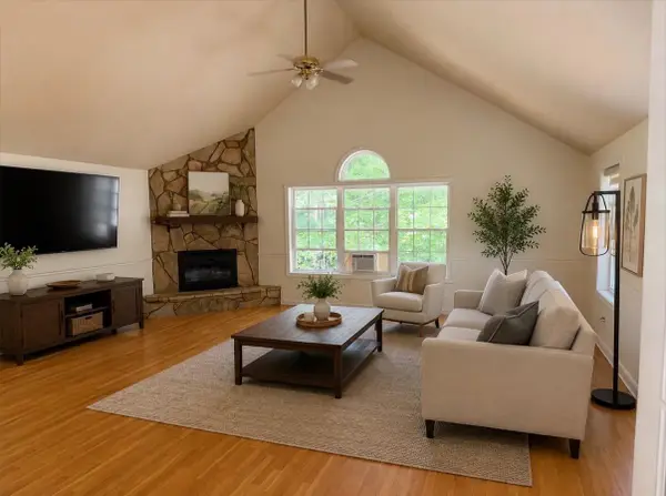 9 Monroe Drive, Naples, ME 04055