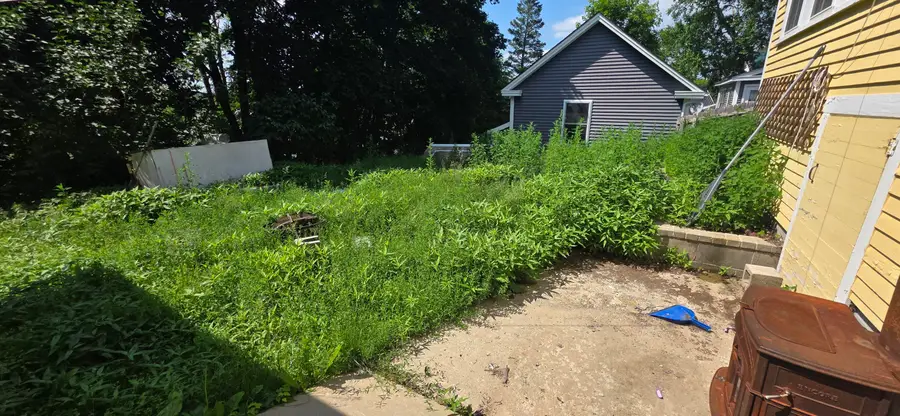 172 Maine Avenue, Millinocket, ME 04462 - #2