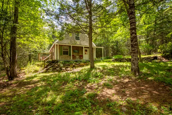 15 Little Road, Bristol, ME 04539