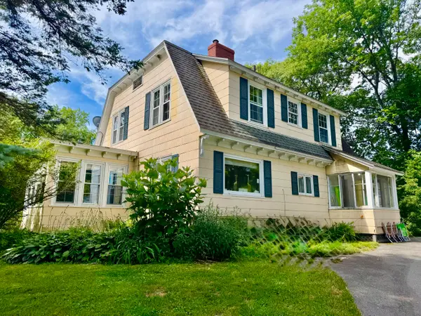 27 High Street, Guilford, ME 04443
