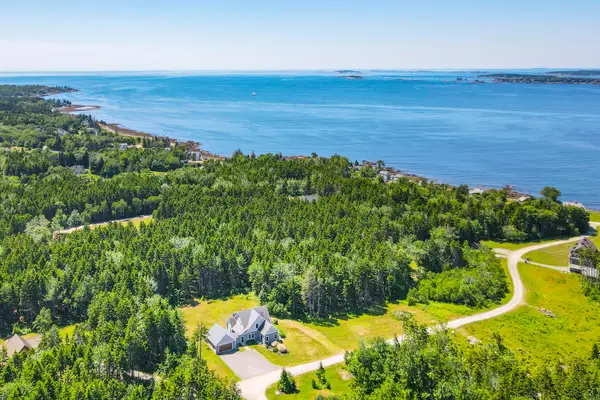 41 Jamesey Court, Bristol, ME 04554
