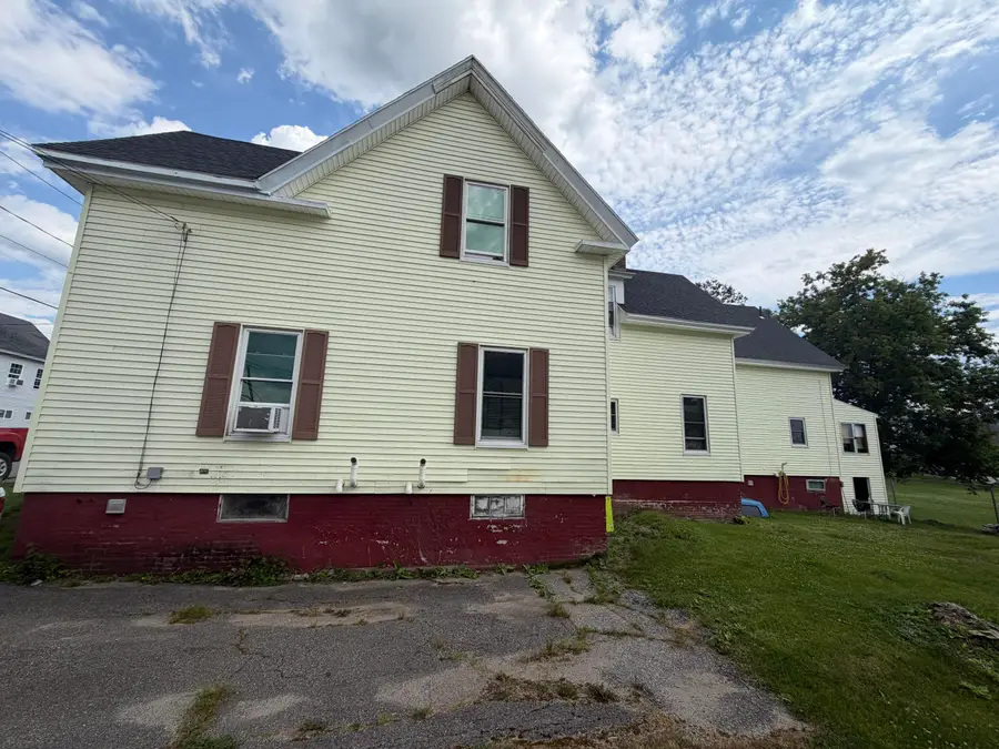19/21 Elm Street, Lewiston, ME 04240 - #3