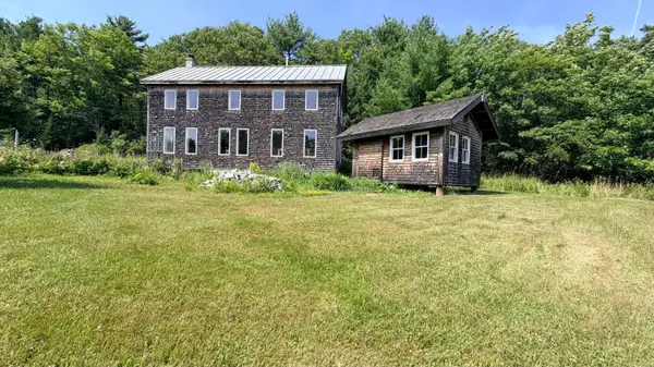 82 Quaker Point Road, West Bath, ME 04530
