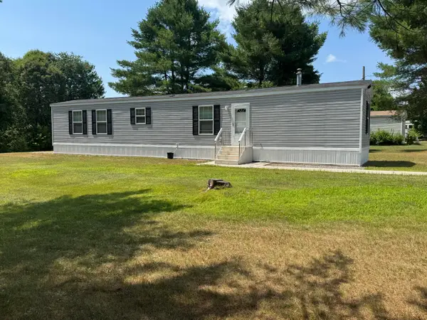 84 Pleasant Hill Road, Limerick, ME 04048
