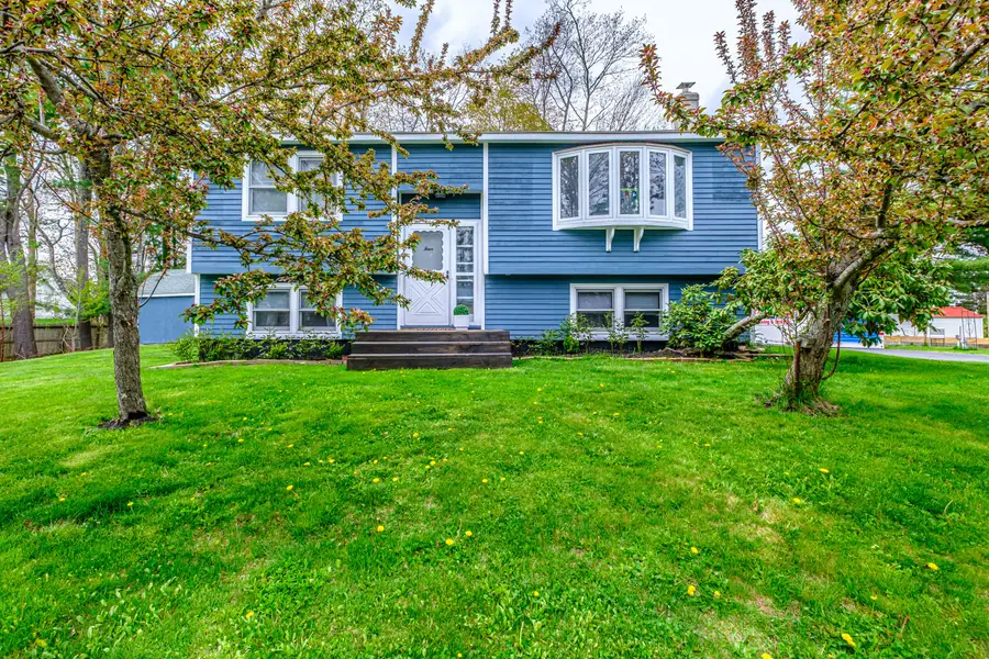 4 Willow Avenue, Old Orchard Beach, ME 04064 - #2
