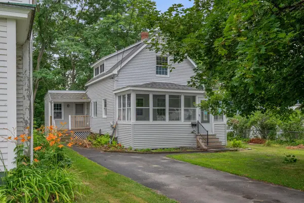 54 Edgemont Avenue, Waterville, ME 04901