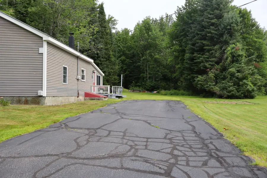 513 S High Street, Bridgton, ME 04009 - #3