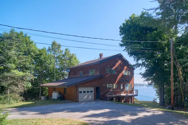 67 Mahalas Lane, Owls Head, ME 04854