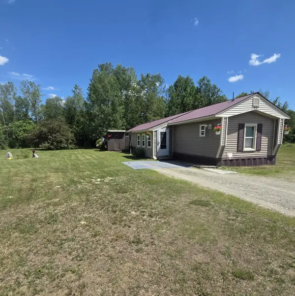 140 Brier Lane, Farmington, ME 04938