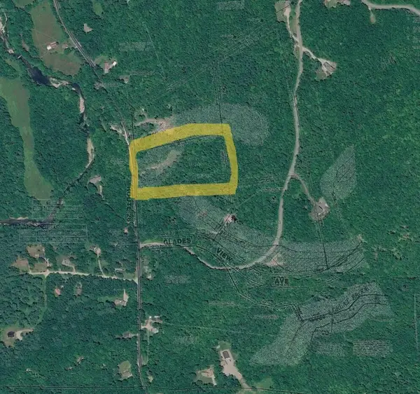 Lot 62-2 Glades View Avenue, Newry, ME 04261