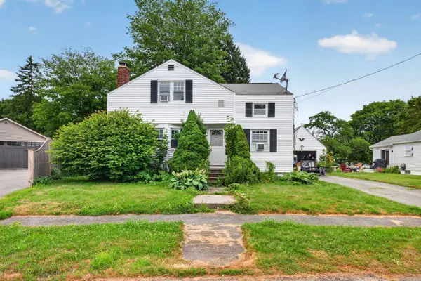 88 Mayer Road, Portland, ME 04102