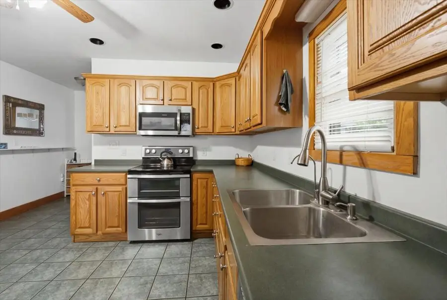15 Sylvan Avenue, Lewiston, ME 04240 - #2