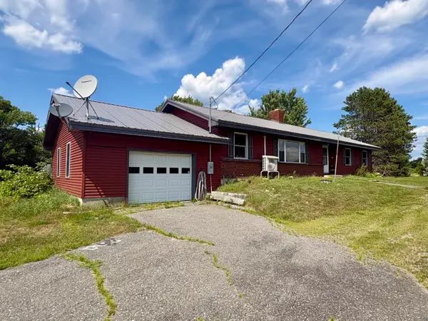 219 River Road, Maxfield, ME 04453