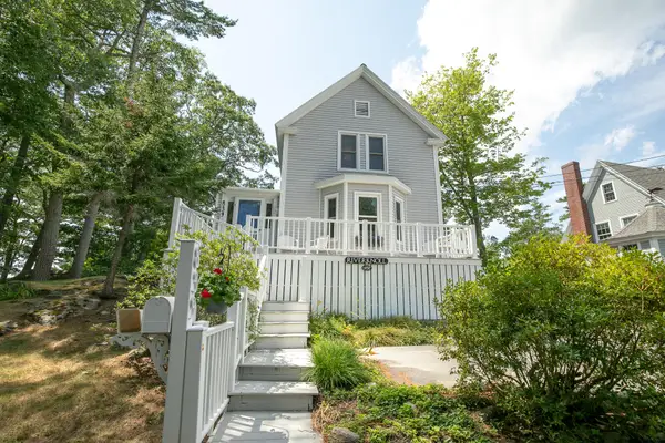839 Fosters Point Road, West Bath, ME 04530