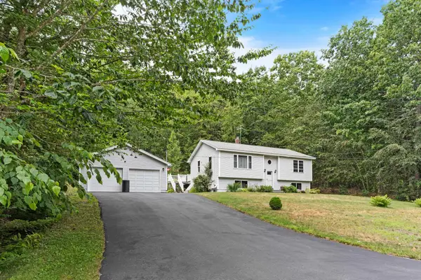 59 Mckenny Drive, New Gloucester, ME 04260