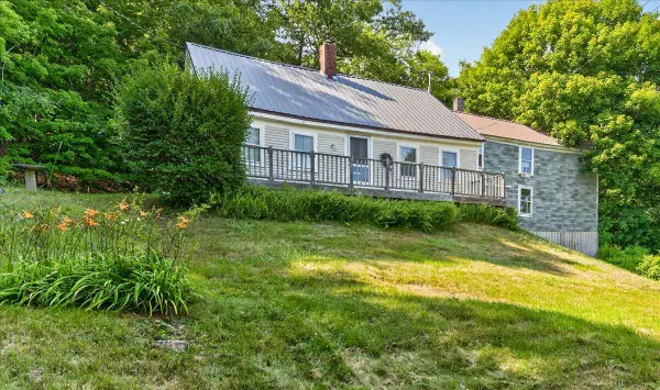 1752 Coastal Road, Brooksville, ME 04617