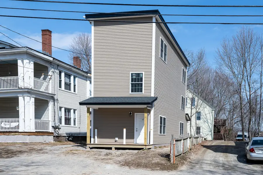 27 Drummond Street, Auburn, ME 04210 - #3