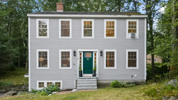 5 Hemlock Hill Road, Cape Elizabeth, ME 04107
