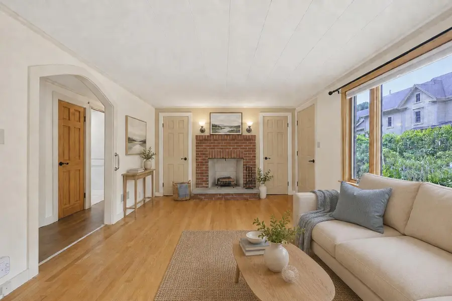 13 Chapel Street, Freeport, ME 04032 - #2