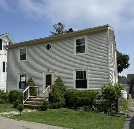 76 Vernon Street, Bangor, ME 04401