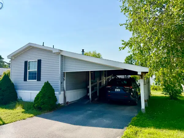 122 Eagle Ridge Road, Brewer, ME 04412