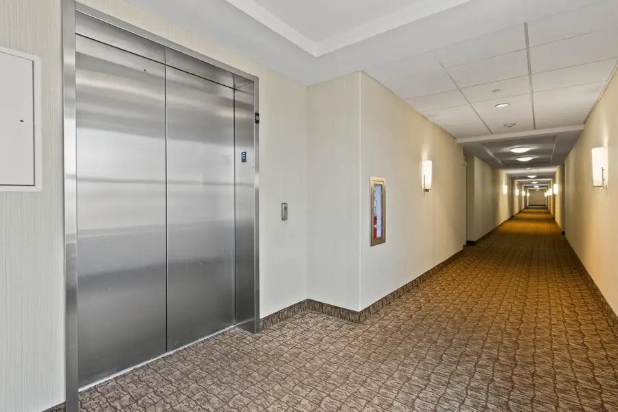 207 Fore Street #10, Portland, ME 04101 - #3