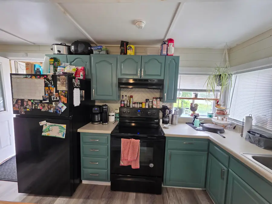 642 W Broadway, Lincoln, ME 04457 - #2