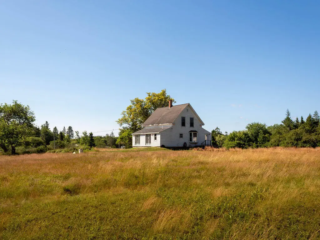 60 Pequot Road, Vinalhaven, ME 04863 - #1