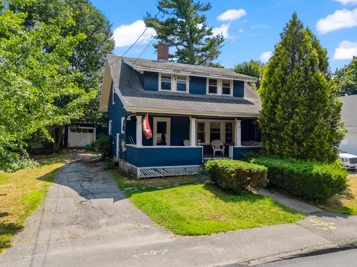 28 Davenport Street, Augusta, ME 04330 - #1