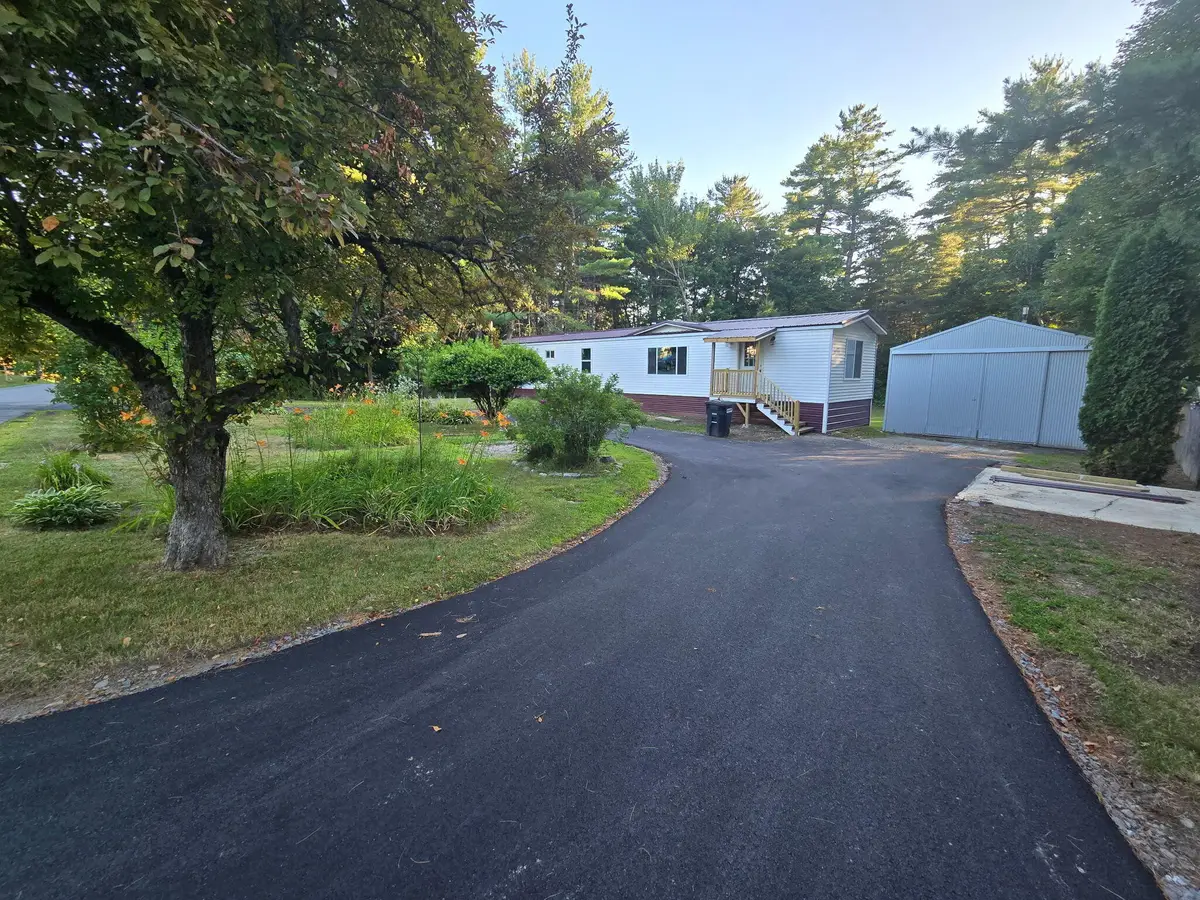 522 North Street, Hermon, ME 04401 - #1