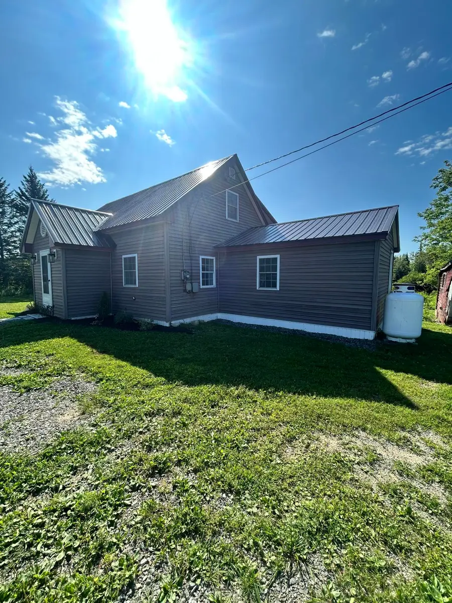 759 Main Street, Palmyra, ME 04965 - #2