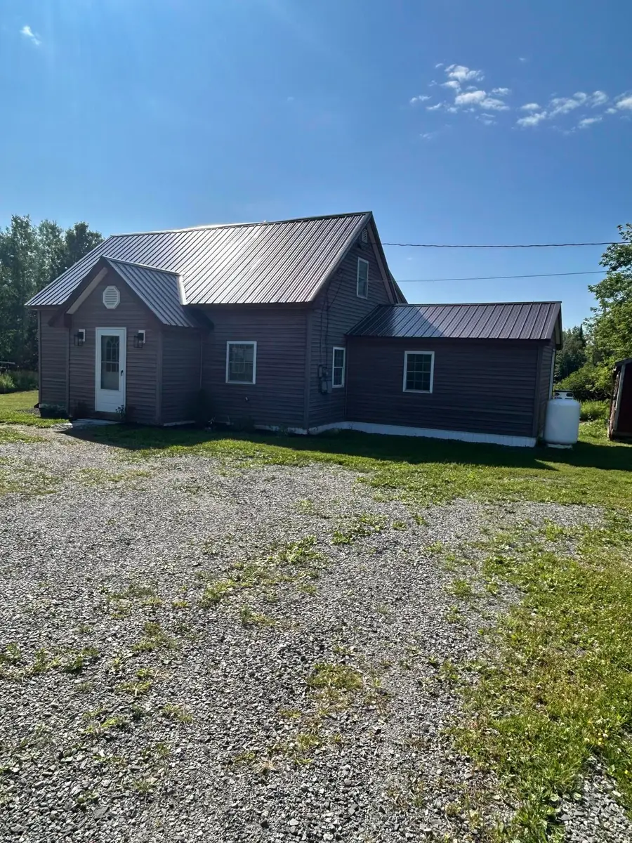 759 Main Street, Palmyra, ME 04965 - #3